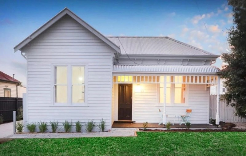 Australia's most affordable suburbs near the city or the beach for first home buyers where you can get a HOUSE for $400k and won't be in mortgage stress    By Stephen Johnson