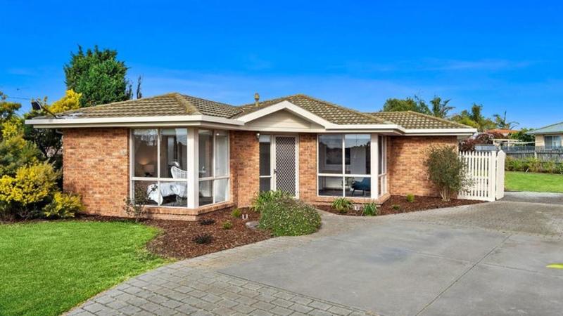 Geelong rental home sell-off creates chance for first-home buyers     By Nicole Mayne